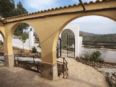 Chalet con 2 dormitorios se vende en Vinuela, Axarquia