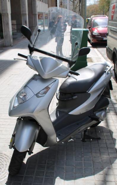 Honda dylan 125 oportunidad