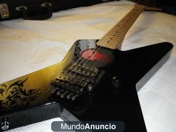 GUITARRA CHARVEL STAR U.S.A.