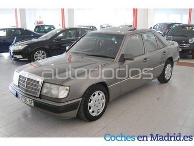 Mercedes Benz E300