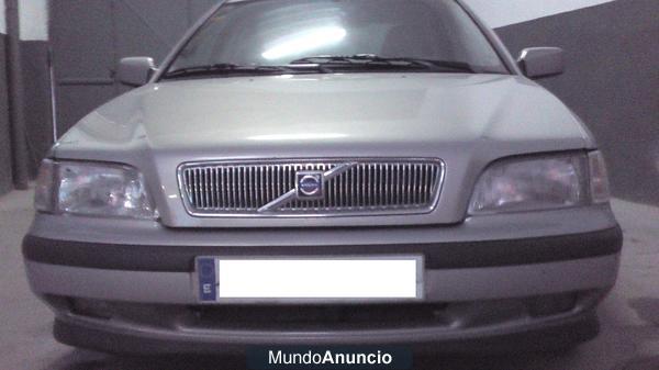 Se vende Volvo S 40