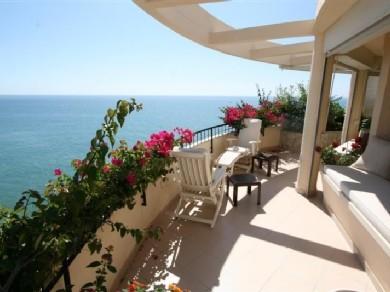 Apartamento con 3 dormitorios se vende en Fuengirola, Costa del Sol