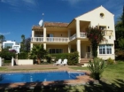 Chalet con 4 dormitorios se vende en Marbella, Costa del Sol - mejor precio | unprecio.es