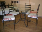 Composición en forja maciza: mesa circular y cuatro sillas - mejor precio | unprecio.es