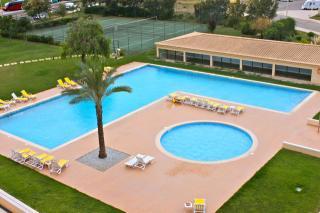 Apartamento : 4/4 personas - piscina - junto al mar - praia da rocha  algarve  portugal