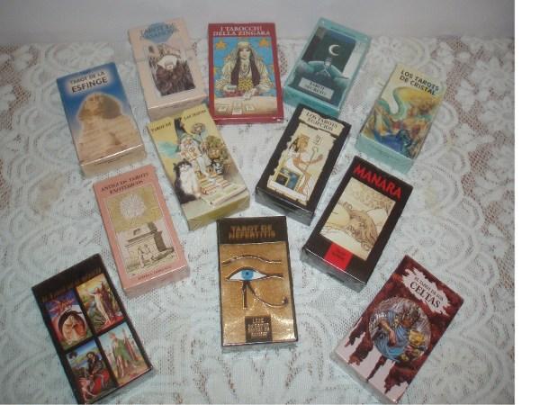 LOTE DE CARTAS NUEVAS DE TAROT  ITALIANOS