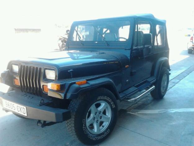 Se alquila jeep wrangler yj 2.5i 120cv