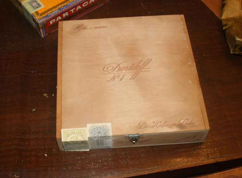 Caja de habanos davidoff nº1 cubanos