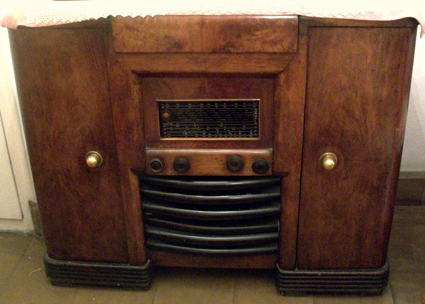 Mueble Radio Gramola Bar