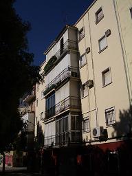 Nervionjuncal piso de 2 dormitorios, tercero sin ascensor