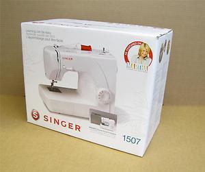 Maquina de coser singer