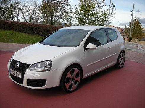 Volkswagen Golf 2.0 TDI GT SPORT