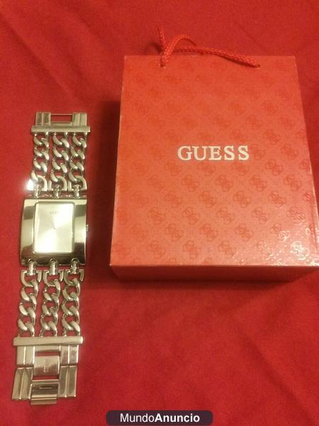 Vendo Reloj Original de GUESS