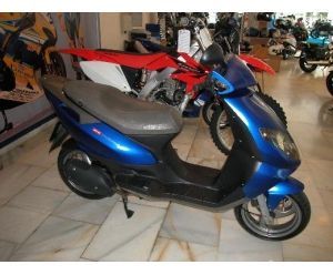 DERBI BOULEVARD 125