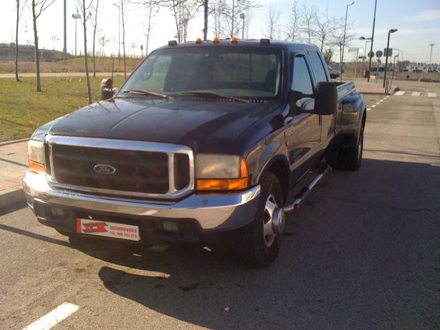 FORD F-350 XLT super duty special edition