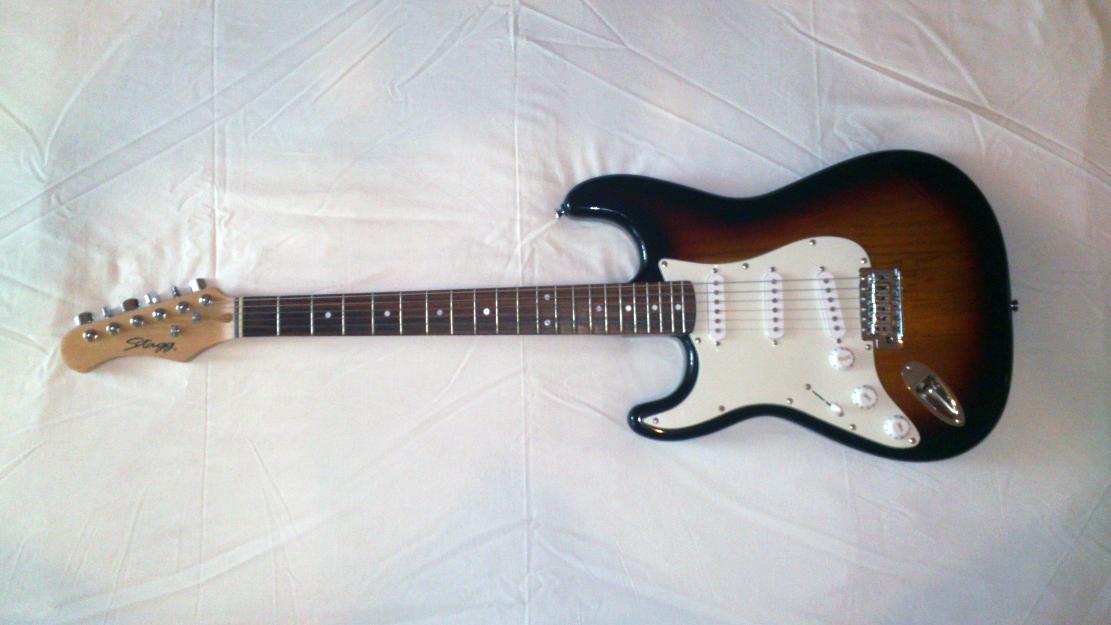 Guitarra eléctrica zurda tipo Stratocaster Stagg S300LH