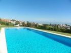 Adosado con 4 dormitorios se vende en Fuengirola, Costa del Sol - mejor precio | unprecio.es