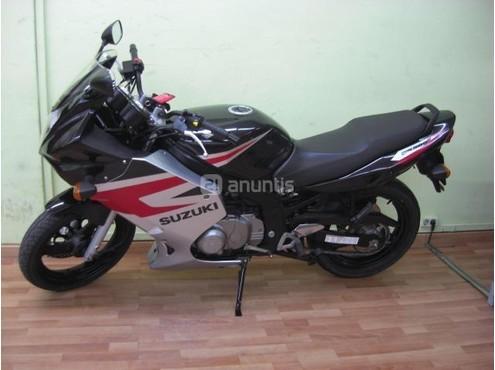 SUZUKI GS 500F