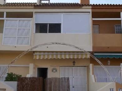 Adosado con 3 dormitorios se vende en Los Alcazares, Costa Calida