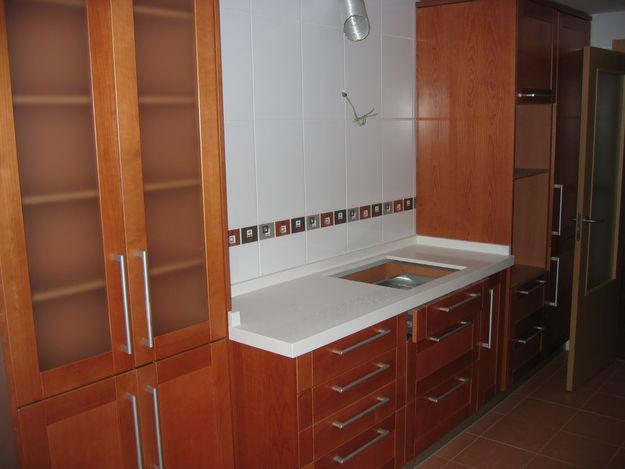 Se venden muebles de cocina sin estrenar