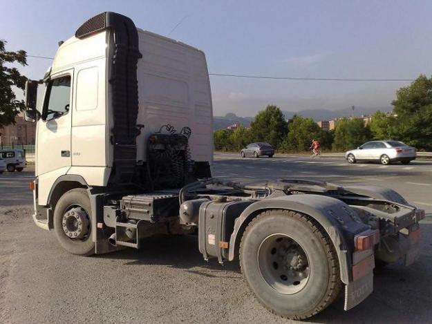 tractora volvo fh13 440cv + voltrailer