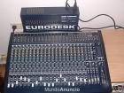 Vendo mesa de mezclas Behringer Eurodesk MX2442A - mejor precio | unprecio.es