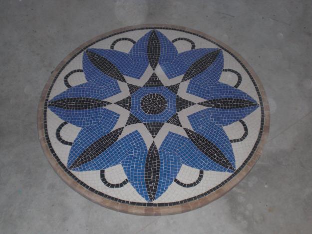 MESA  DE MOSAICO PARA  PORCHES