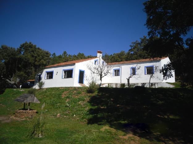 4b  , 4ba   in Extremadura,  Extremadura   - 245000  EUR