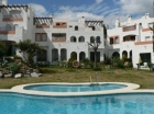 Adosado con 3 dormitorios se vende en Estepona, Costa del Sol - mejor precio | unprecio.es
