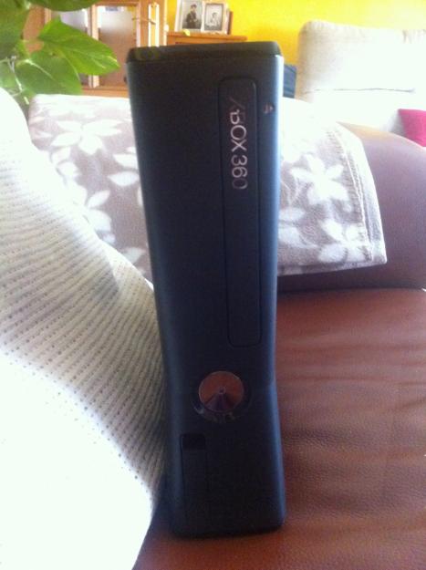 xbox 360 slim 250 gb + 3 juegos + cable hdmi + mando