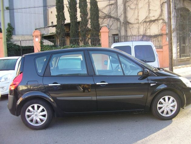 RENAULT GRAND SCENIC 1.9 DINAMIC