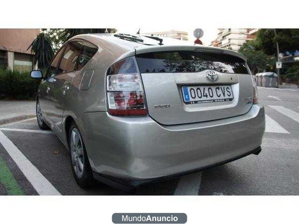 Toyota Prius 1.5 VVT-i HSD