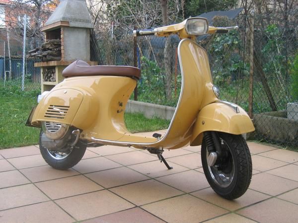 Vendo vespa primavera  Pk recien restaurada impecable