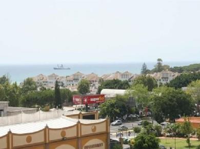Apartamento con 4 dormitorios se vende en Marbella, Costa del Sol