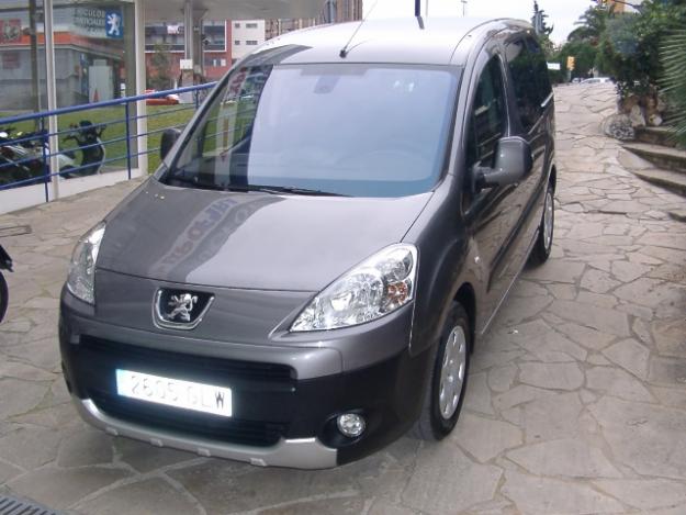 PEUGEOT PARTNER  TEPEE 1.6 HDI 110 PREMIUM  AÑO 2009