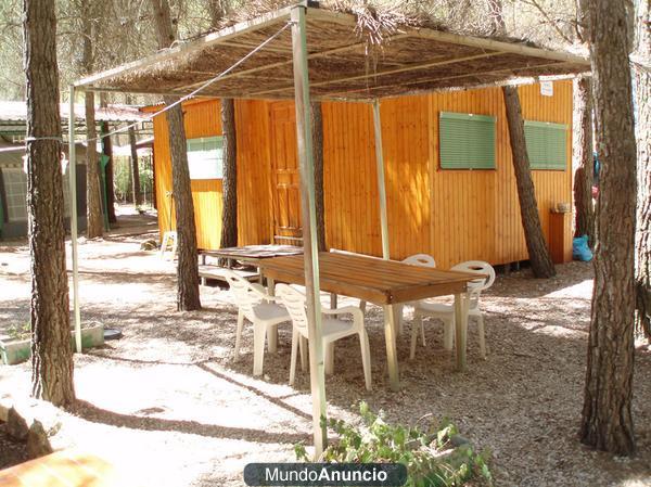 VENDO PARCELA CON CASA, CARAVANA Y LANCHA EN EL CAMPING DE BUENDÍA