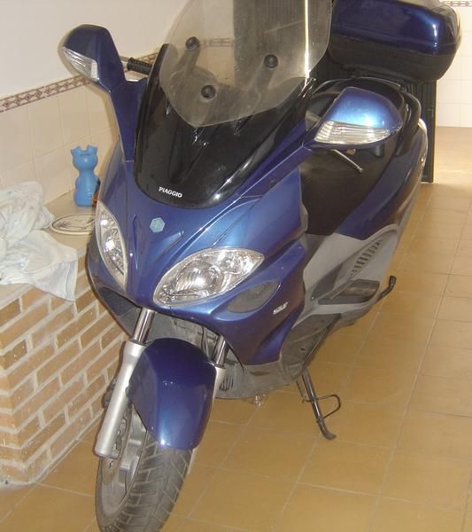 SE VENDE PIAGGIO X9 EVOLUTION 125CC