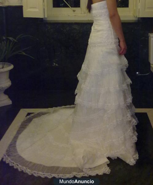 Vestido de novia de Luna Novias modelo IRUN colección 2012