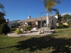 Chalet con 3 dormitorios se vende en Estepona, Costa del Sol - mejor precio | unprecio.es