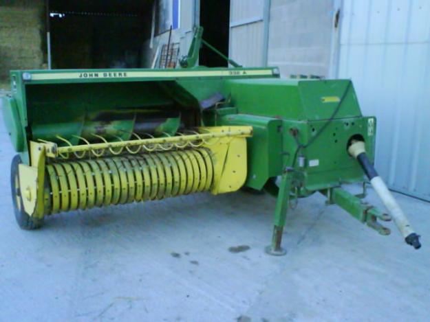 EMPACADORA JOHN DEERE 332A