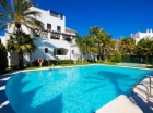 Apartamento con 3 dormitorios se vende en Marbella, Costa del Sol - mejor precio | unprecio.es
