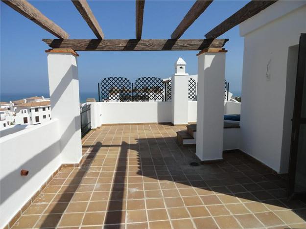 Apartamento en Alcaidesa (Cádiz) con vistas al mar