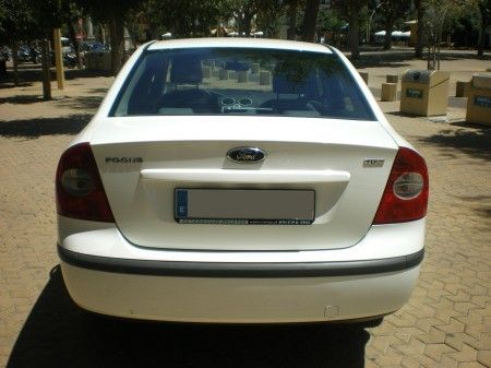 FORD FOCUS 1.6 TDI 110CV TREND - Sevilla