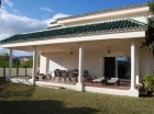 Chalet con 5 dormitorios se vende en Marbella, Costa del Sol - mejor precio | unprecio.es