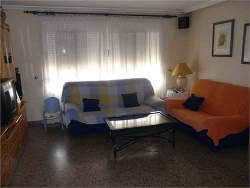 House for Sale in Alicante, Comunidad Valenciana, Ref# 3000155