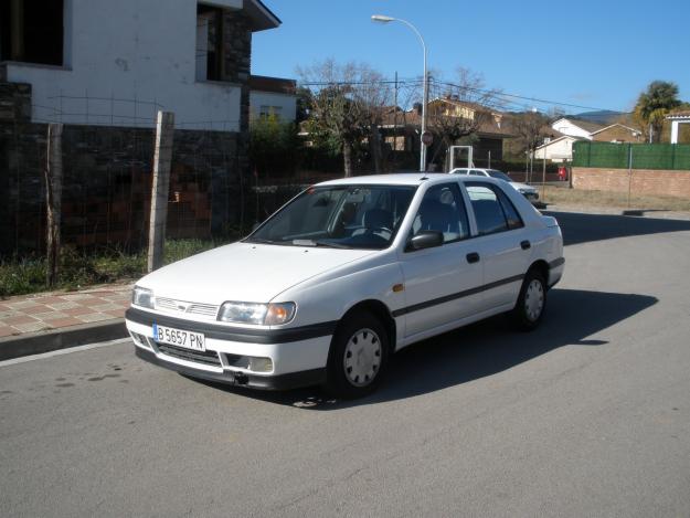 vendo  coche  nissam sanny