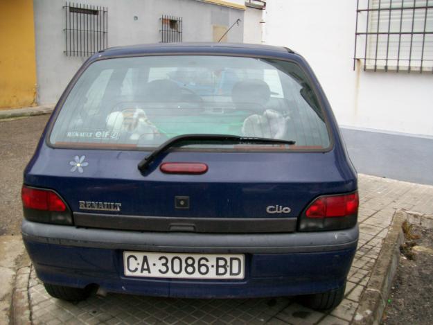 vendo renault clio