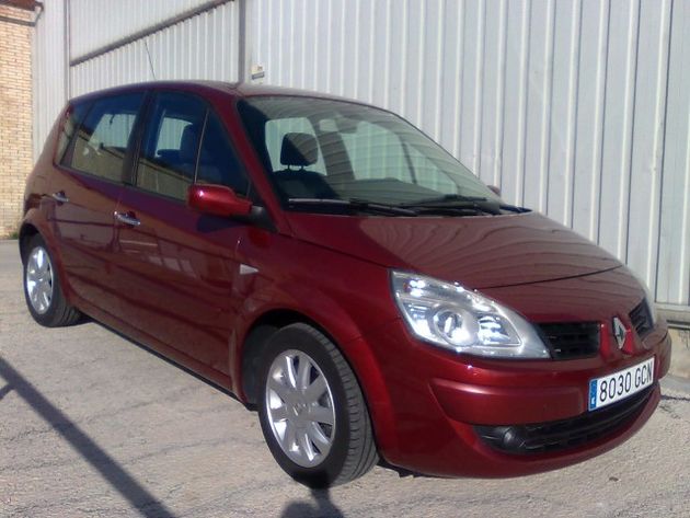 RENAULT CLIO  1.2 EXPRESSION