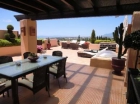 Apartamento con 2 dormitorios se vende en Marbella, Costa del Sol - mejor precio | unprecio.es