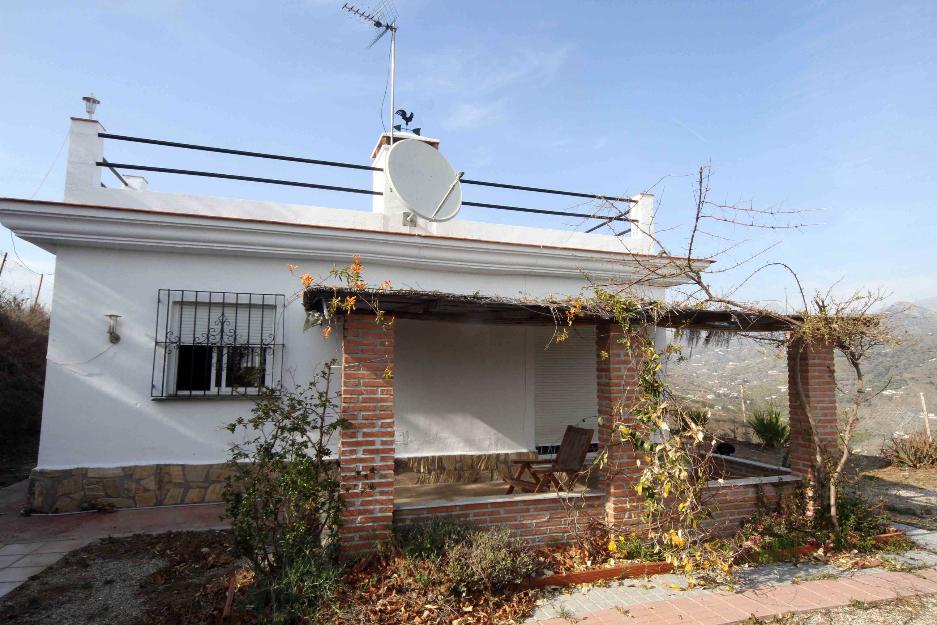 estupenda casa de campo en las montañas de torrox